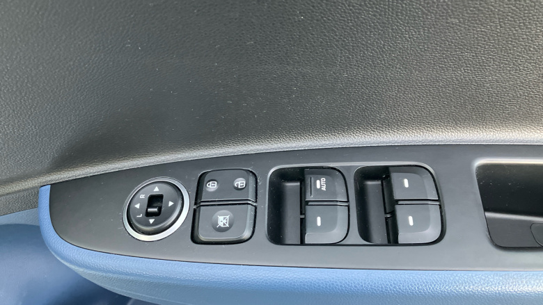 Hyundai i10 1.2 Premium 5dr Petrol Hatchback